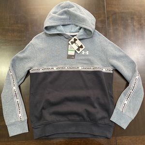 Under Armour Pullover Hoodie Size YLG